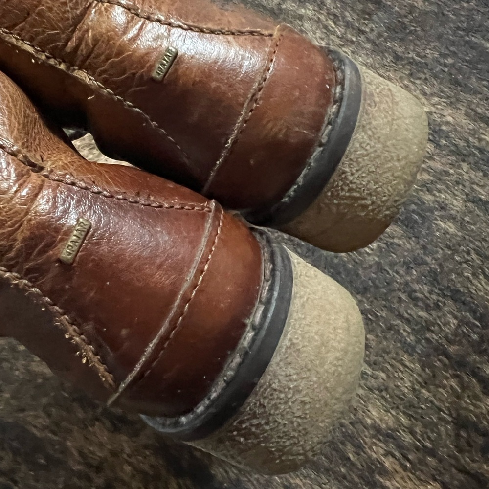 Pajar Leather Winter Boots - Lamb Lined Hiker Style - Picture 7 of 9